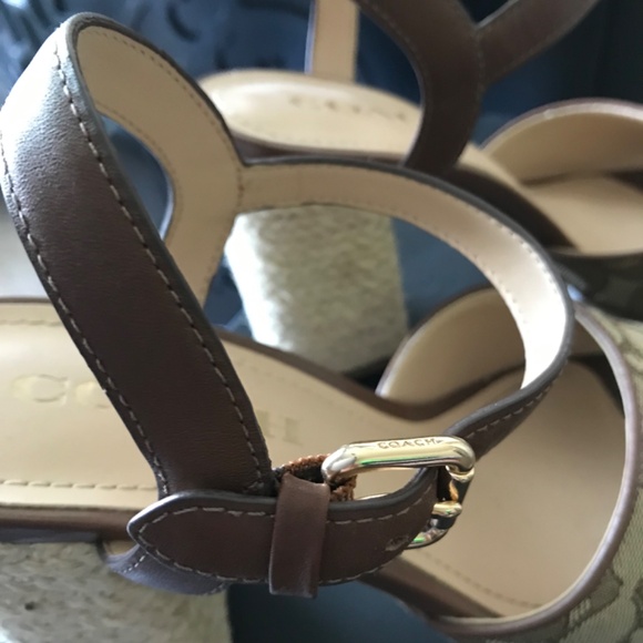 Coach Signature C Open Toe Sandal - Picture 7 of 13